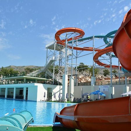 Grad Sunca Resort トレビニエ エクステリア 写真